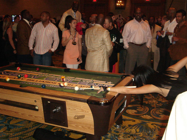 Shaq Custom Pool Table Cloth